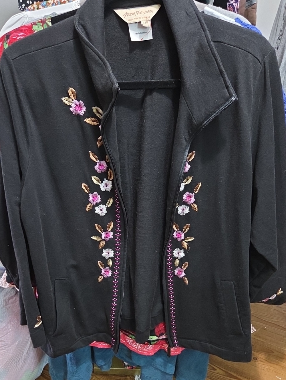 Norm Thompson Black Jacket with Pink & White Floral Embroidery Size Large Petite